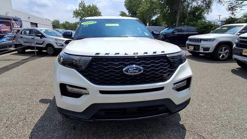 2022 Ford Explorer ST