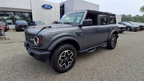 2022 Ford Bronco BASE