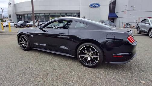 2020 Ford Mustang I4