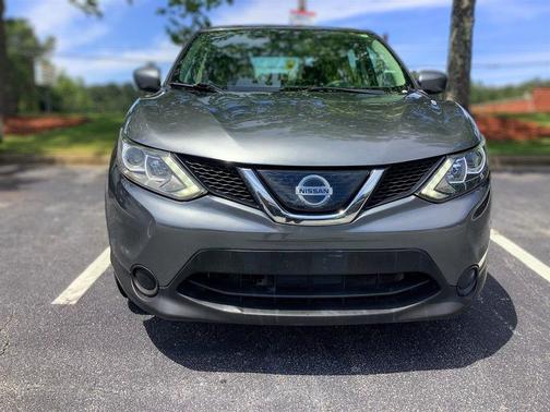 Gray 2019 Nissan Rogue Sport S