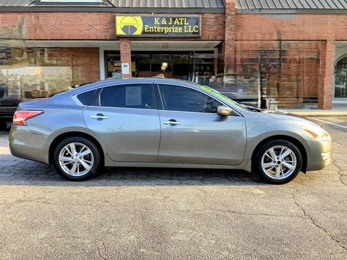 Gun Metallic 2015 Nissan Altima 2.5 SV