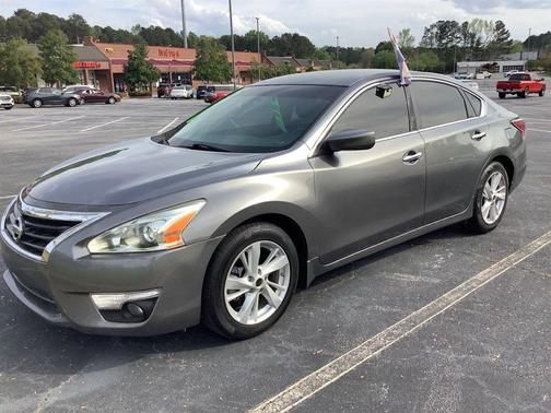 Gun Metallic 2015 Nissan Altima 2.5 SV
