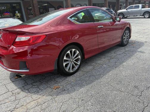 Red 2015 Honda Accord EX-L