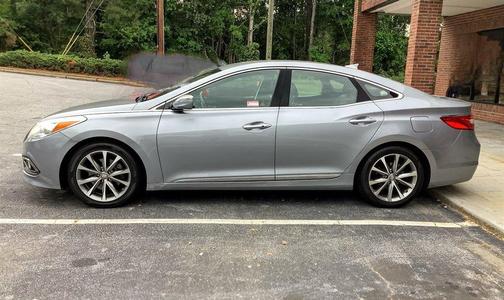Pewter Gray Metallic 2017 Hyundai Azera Base