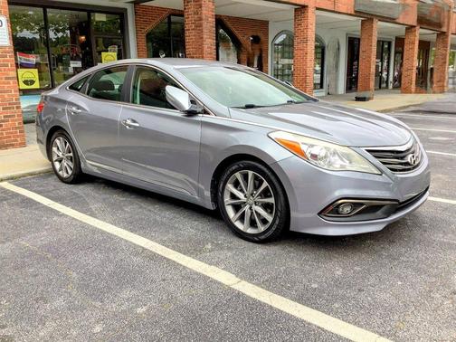 Pewter Gray Metallic 2017 Hyundai Azera Base