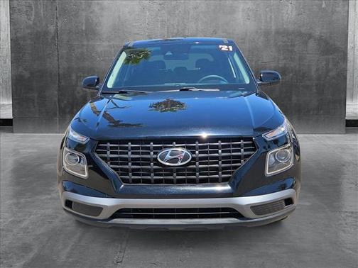 2021 Hyundai VENUE SE
