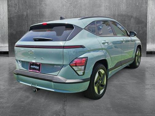 2025 Hyundai KONA EV SEL
