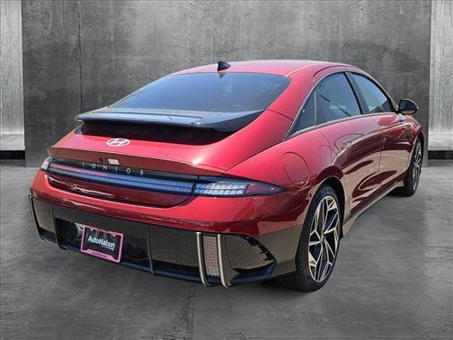 2025 Hyundai IONIQ 6 SEL