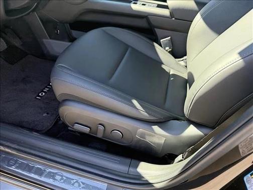 2025 Hyundai IONIQ 6 SEL