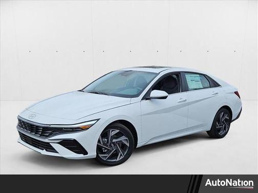 2025 Hyundai ELANTRA SEL