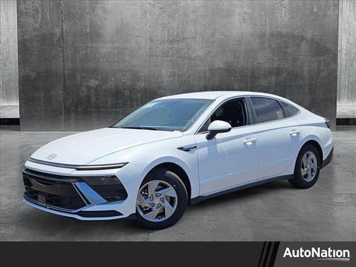 2025 Hyundai SONATA SE