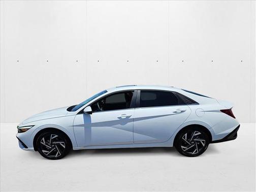 2025 Hyundai ELANTRA HEV Limited