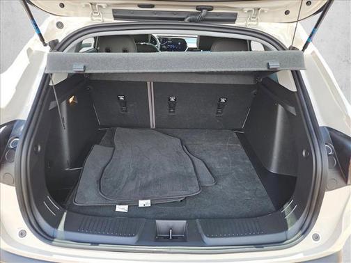 White Sands 2026 Chevrolet Trax FWD ACTIV