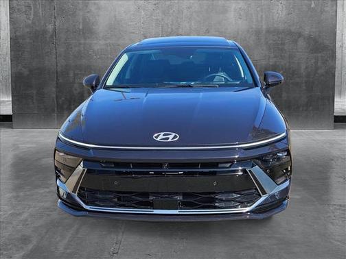 2024 Hyundai SONATA Hybrid Limited