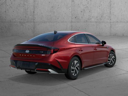 2026 Hyundai SONATA Hybrid Base