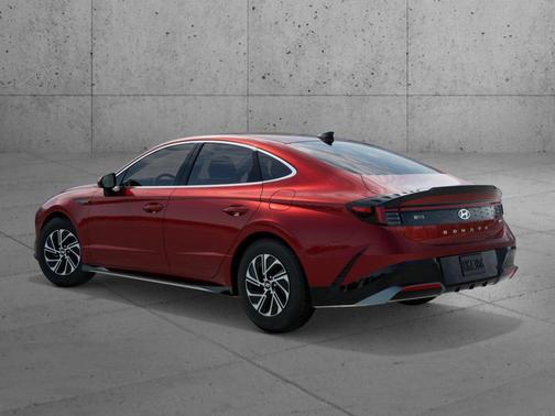 2026 Hyundai SONATA Hybrid Base