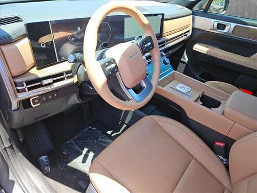 2025 Hyundai SANTA FE Limited