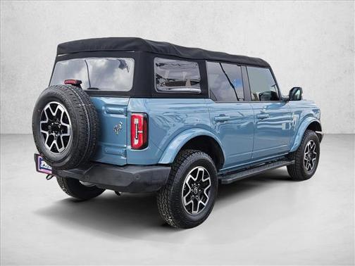 2022 Ford Bronco Outer Banks