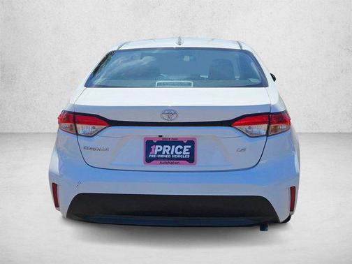 Ice Cap 2023 Toyota Corolla LE