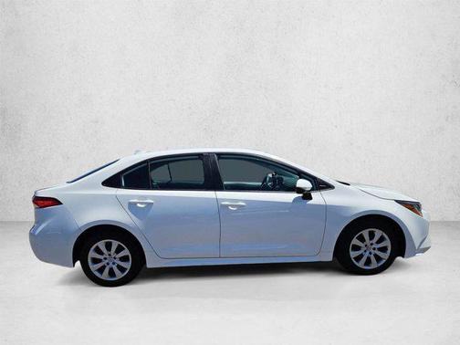 Ice Cap 2023 Toyota Corolla LE