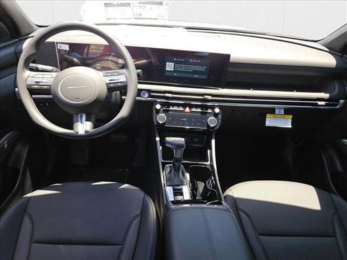 2025 Hyundai SANTA CRUZ SEL Activity