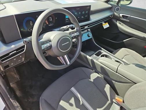 2026 Hyundai SONATA Hybrid Base