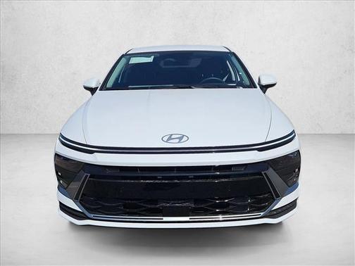 2026 Hyundai SONATA Hybrid Base