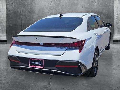 2025 Hyundai ELANTRA Sport