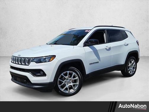 Bright White Clearcoat 2022 Jeep Compass Latitude Lux