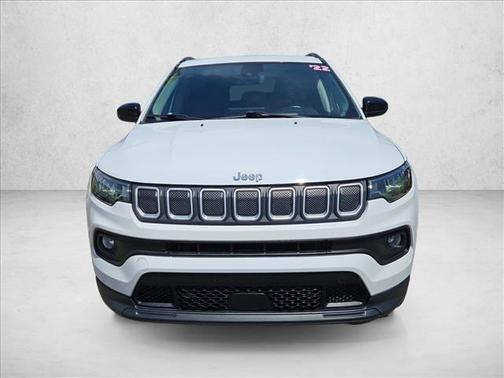 Bright White Clearcoat 2022 Jeep Compass Latitude Lux