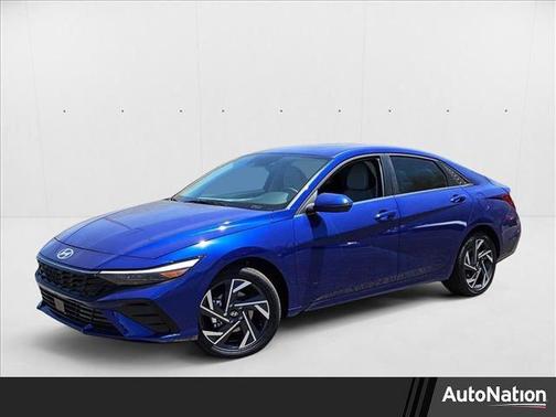 2025 Hyundai ELANTRA Limited