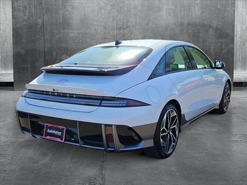 2025 Hyundai IONIQ 6 Limited