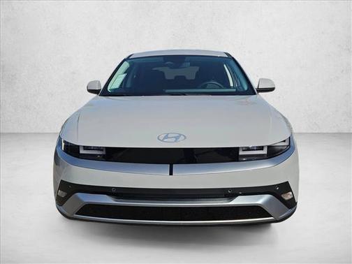 2026 Hyundai IONIQ 5 SE