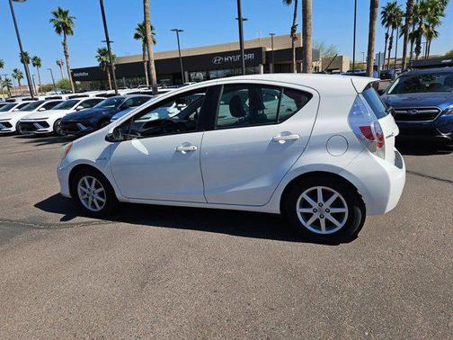2012 Toyota Prius c Four