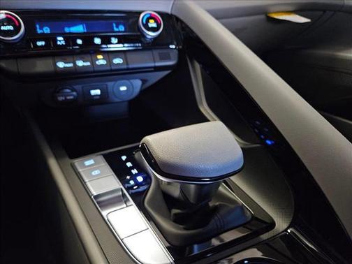 2025 Hyundai ELANTRA HEV Blue
