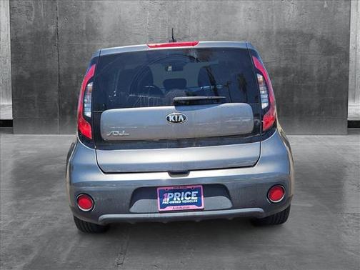 2017 Kia Soul Base
