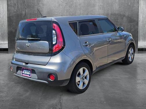 2017 Kia Soul Base