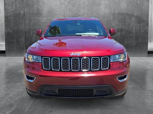 2021 Jeep Grand Cherokee Laredo