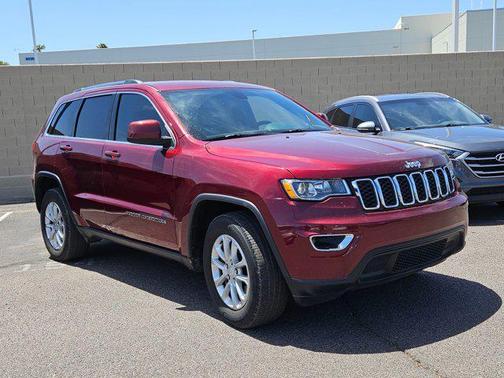 2021 Jeep Grand Cherokee Laredo