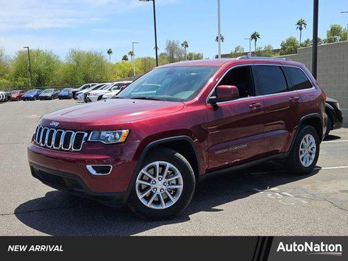 2021 Jeep Grand Cherokee Laredo