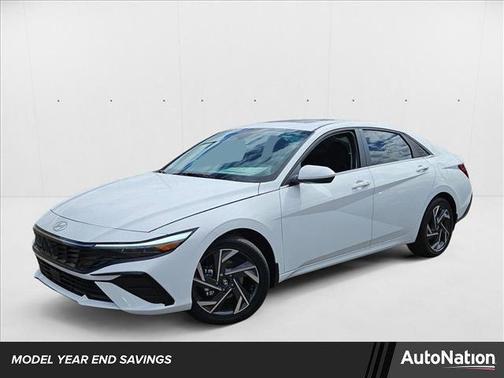 2025 Hyundai ELANTRA SEL