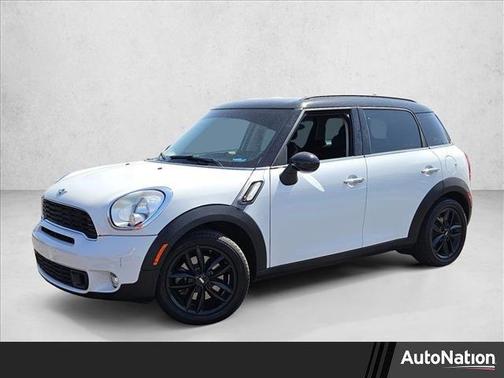 Light White [White 2011 MINI Cooper S Countryman Base