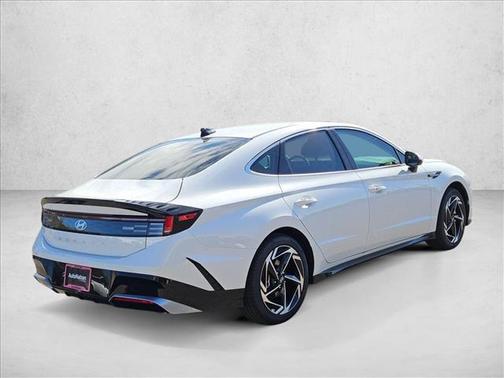 2026 Hyundai SONATA SEL