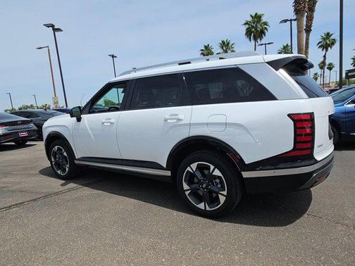 Creamy White Pearl 2026 Hyundai Palisade Hybrid Limited