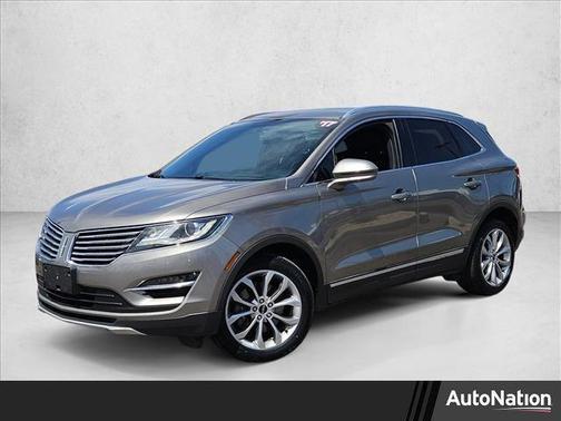 Luxe Silver Metallic 2017 Lincoln MKC Select
