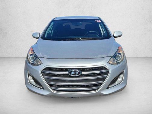 Symphony Air Silver 2016 Hyundai Elantra GT Base