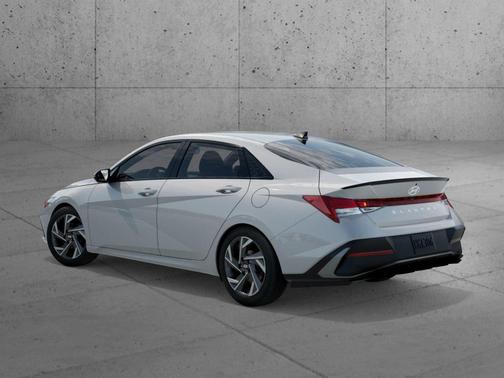 2025 Hyundai ELANTRA Sport