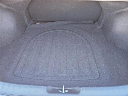 2022 Hyundai ELANTRA SE