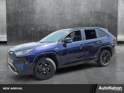 2019 Toyota RAV4 Hybrid SE