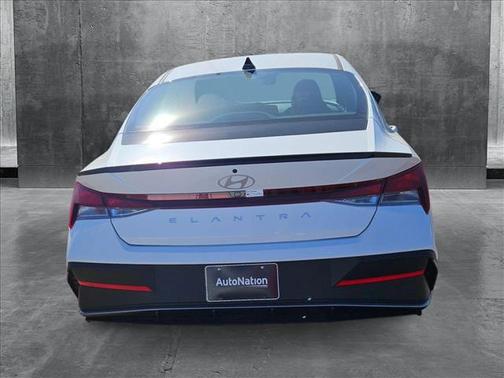 2025 Hyundai ELANTRA Sport